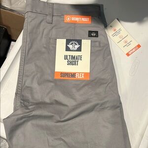 Dockers Ultimate SHGRT Shorts in Gray